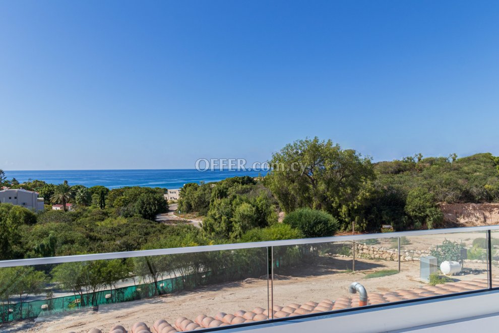 2 bed apartment for sale in Coral Bay Pafos - 9