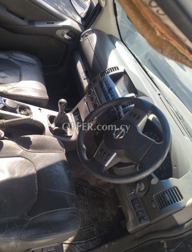 2005 Nissan Navara 2.5L Diesel Manual Truck - 4