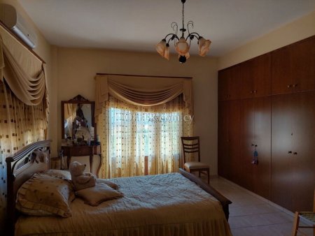 3 Bed Detached Villa for Sale in Paralimni, Ammochostos - 2