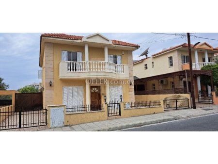 Excellent Location 4 bed villa Near Dasoudi Beach Limassol Cyprus - 1