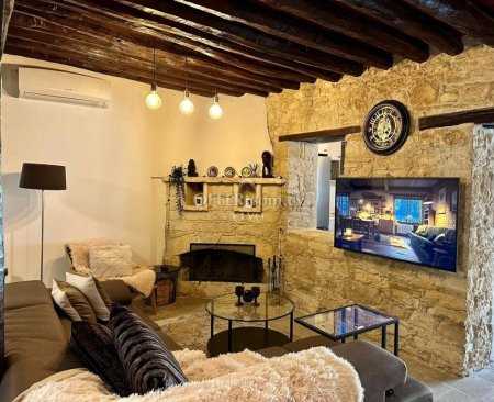 RUSTIC VILLAGE HOUSE IN VOUNI