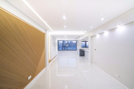 LUXURY SEA VIEW APARTMENT LOCATED IN LIMASSOL CENTER LOCATION CLOSE TO AGIOS NIKOLAOS ROUNDABOUT - 11