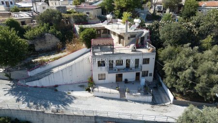 Field and a Listed Single Storey Room Dora Limassol - 4