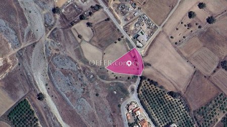 Residential field in Peristerona Nicosia - 3