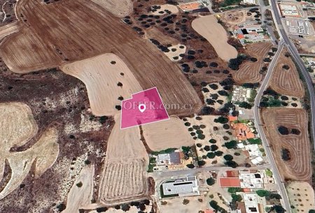 Residential field in Agia Varvara Nicosia - 2