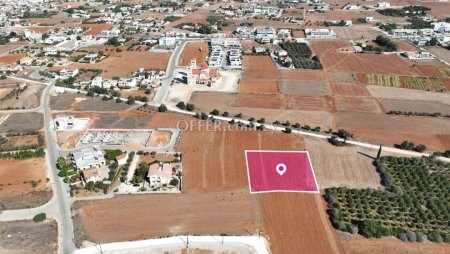 Residential field in Kokkinotrimithia Nicosia - 5