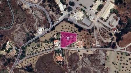Residential Field in Agia Varvara Nicosia - 2