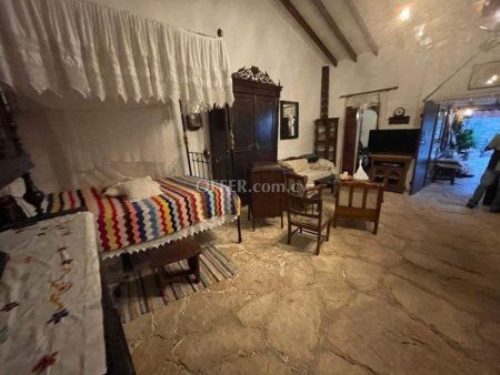 1-bedroom Village House 81 sqm in Lofou - 12