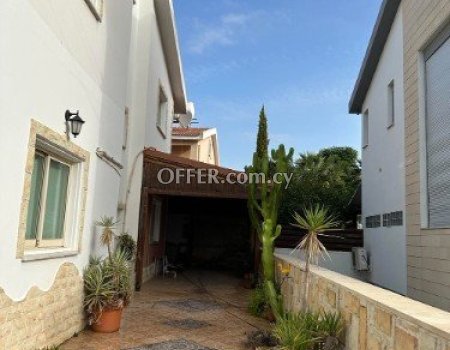For Sale, Four-Bedroom plus Attic Room Detached House in Strovolos - 2