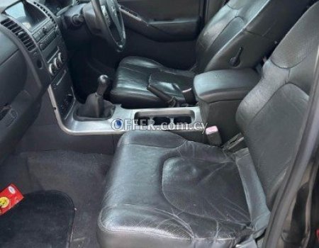2005 Nissan Navara 2.5L Diesel Manual Truck - 5