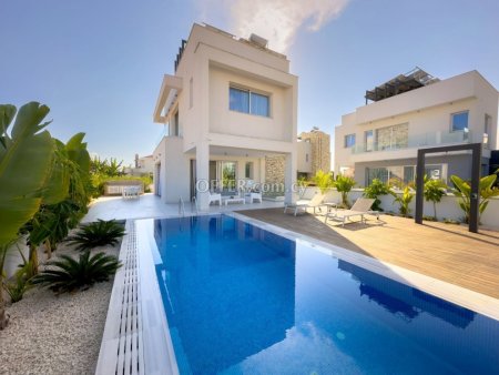 4 Bed Detached Villa for Sale in Ayia Napa, Ammochostos - 1