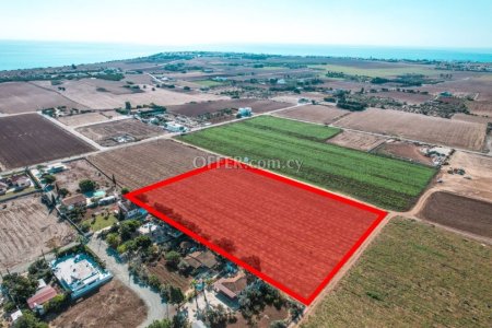 Field for Sale in Pervolia, Larnaca - 11