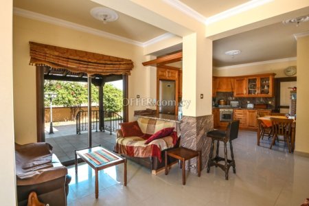 4 Bed House for Sale in Pyla, Larnaca - 9