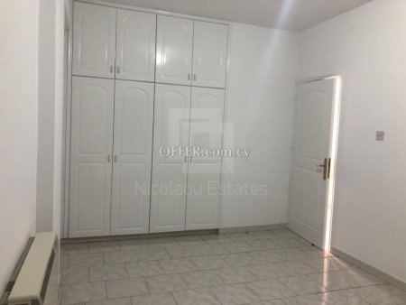 Three bedroom apartment in Strovolos walking distance to Alpha Mega Supermarket and Areteion Hospital - 6