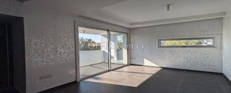 New For Sale €390,000 House 5 bedrooms, Alampra Nicosia - 5
