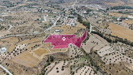 Share of a residential field in Analiontas Nicosia - 1