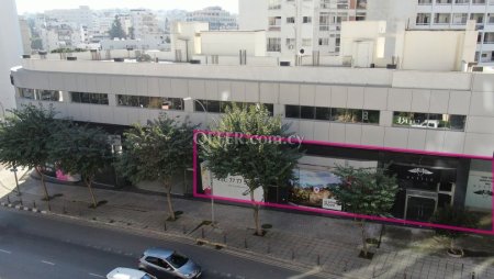 Commercial unit in Agioi Omologites Nicosia