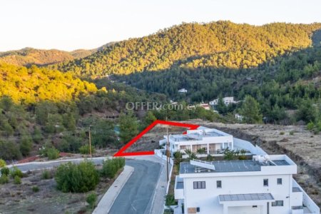 Residential plot in Agios Epifanios Nicosia