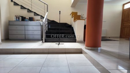 New For Sale €355,000 Maisonette 4 bedrooms, Semi-detached Strovolos Nicosia - 11