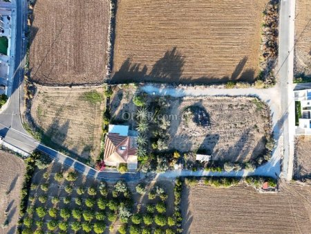 Residential Field for Sale in Agioi Trimithias Nicosia - 3