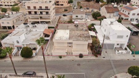 Three Bedroom ground floor elevated house in Panagia Nicosia - 9