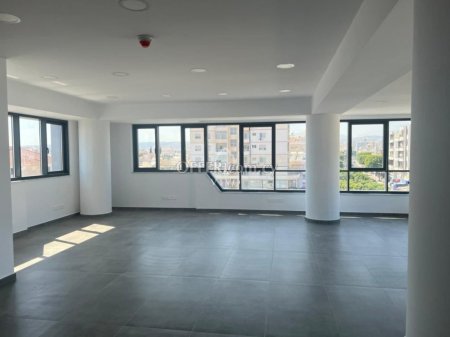 RENOVATED OFFICE SPACE 127 SQM AVAILABLE FOR RENT - 5