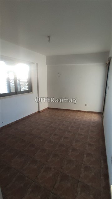 2 Bedroom Apartment  in Kaimakli, Nicosia - 6