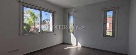 New For Sale €175,000 Apartment 2 bedrooms, Egkomi Nicosia - 5