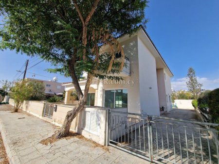 Four Bedroom House in Panagia Nicosia - 6