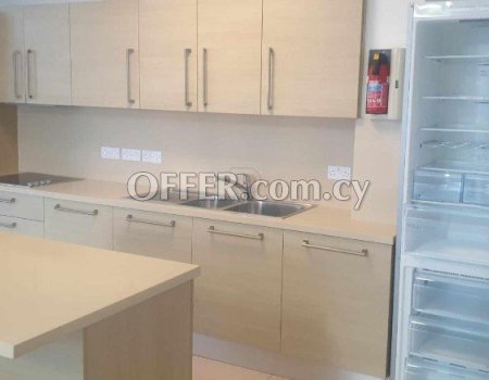 Ενοικιάζεται Πολυτελές Διαμέρισμα Μακεδονίτισσα Λευκωσία Κύπρος