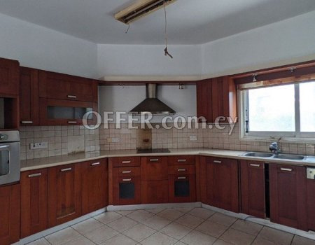 For Sale, Four-Bedroom Detached House in Pallouriotissa - 6