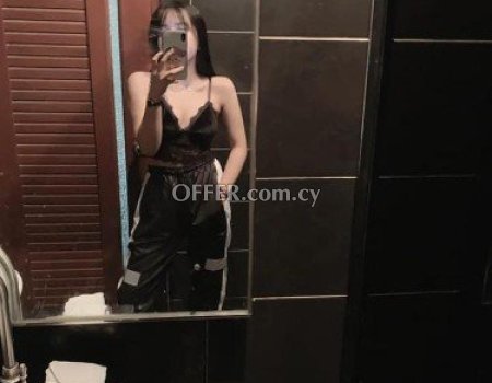 Hi guys ???? we are sweet girl for you (photo 1)