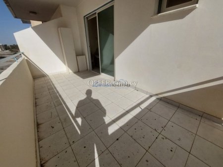 Two Bedroom Flat in Mackenzie Larnaca - 3