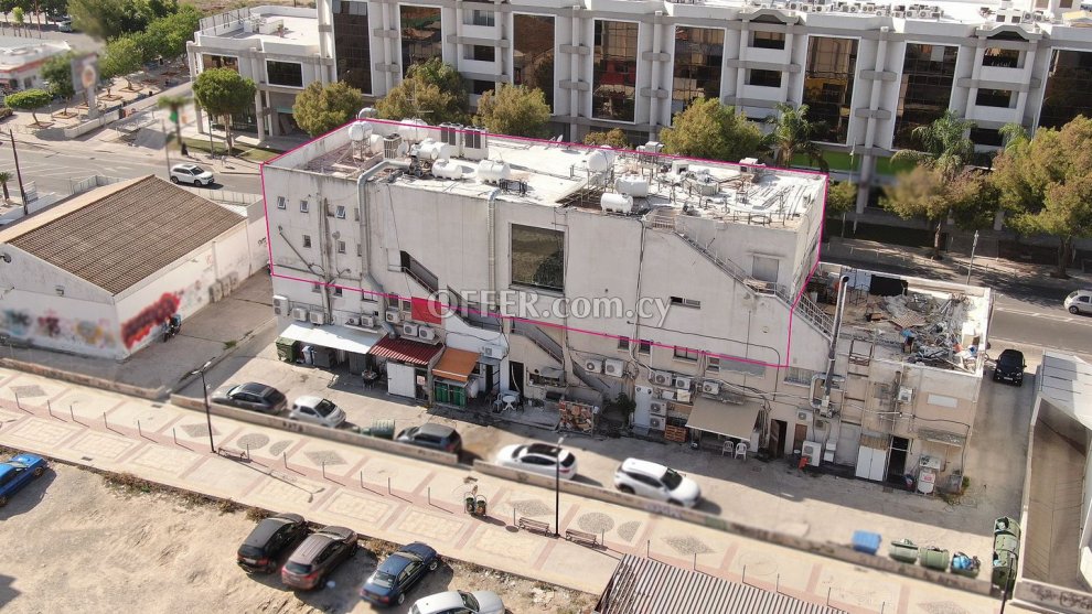 Commercial unit in Engomi Nicosia - 3