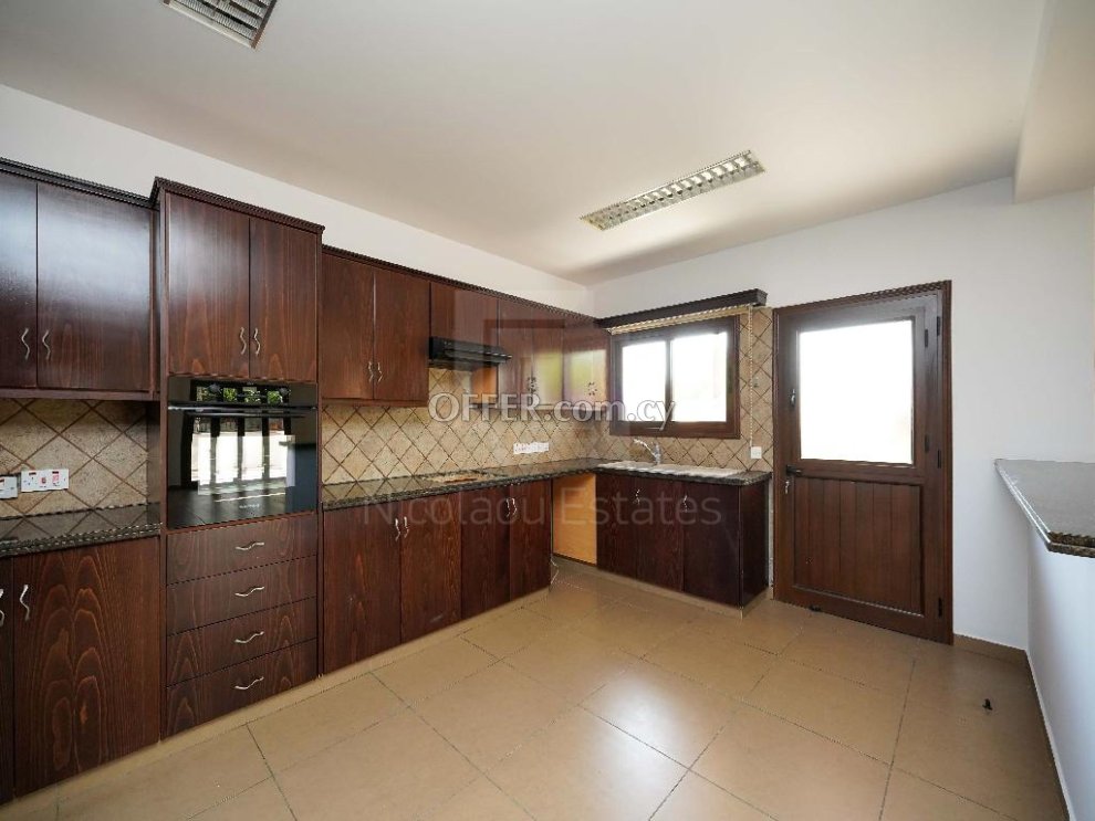 Detached Three Bedroom House with Garden for Sale in Kallithea Dali - 4