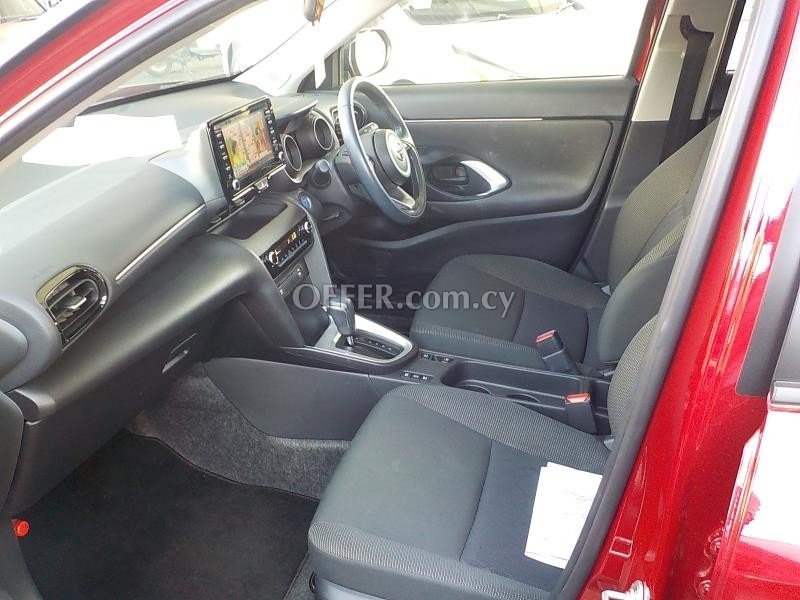 2020 Toyota Yaris Cross Hybrid 1.5L Hybrid Automatic SUV - 2