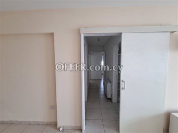 Spacious 3 Bedroom Apartment  In Latsia, Nicosia - 7