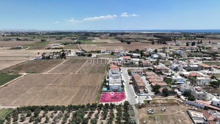 Corner Residential Plot in Pervolia Larnaca - 4