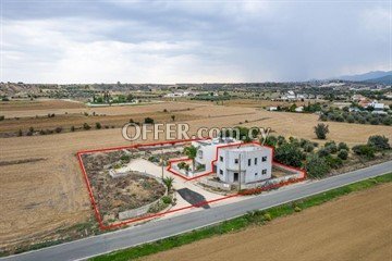 Incomplete Development in Pera, Nicosia - 6