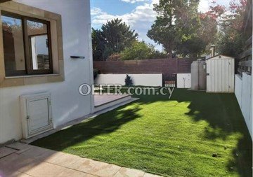 3 Bedroom House  In Makedonitissa, Nicosia - 6