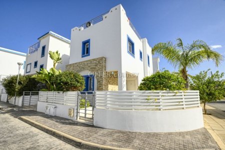 3 Bed Detached Villa for Sale in Kapparis, Ammochostos - 10
