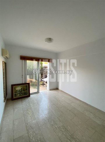 4 Bedroom Ground Floor Apartment  In Strovolos, Nicosia - 4