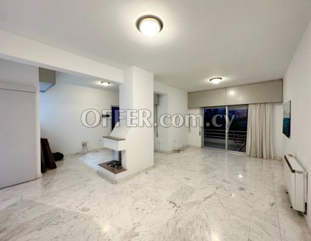 3 Bedroom Upper-floor House near Ajax Hotel Limassol, Mesa Geitonia - 1