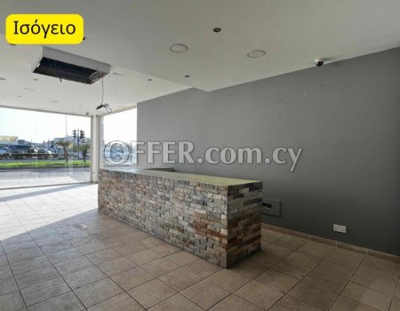 Κατάστημα σε κεντρικό σημείο στη λάρνακα - 2