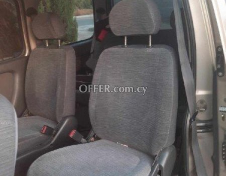 2011 Suzuki 1.3L Petrol Automatic Mini bus & bus - 2