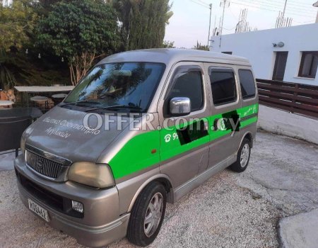 2011 Suzuki 1.3L Petrol Automatic Mini bus & bus - 1