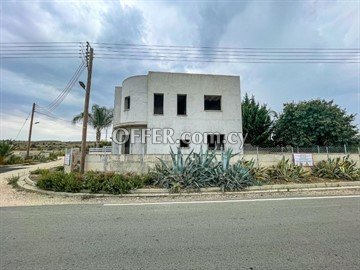 Incomplete Development in Pera, Nicosia - 2