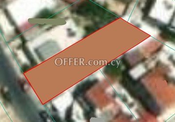  Plot With Small House In Mesa Geitonia, Limassol - 2