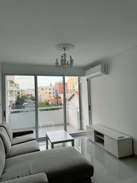 TWO BEDROOM RENOVATED APARTMENT IN NEAPOLIS - 11