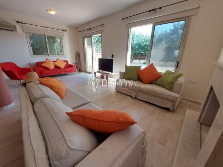 Villa For Sale in Mandria, Paphos - DP3890 - 9